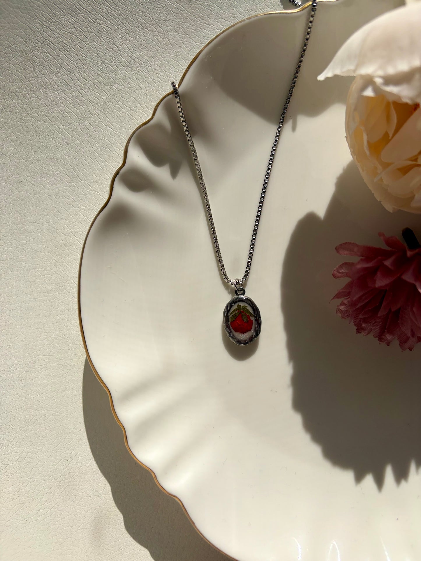Tomato Necklace-Silver