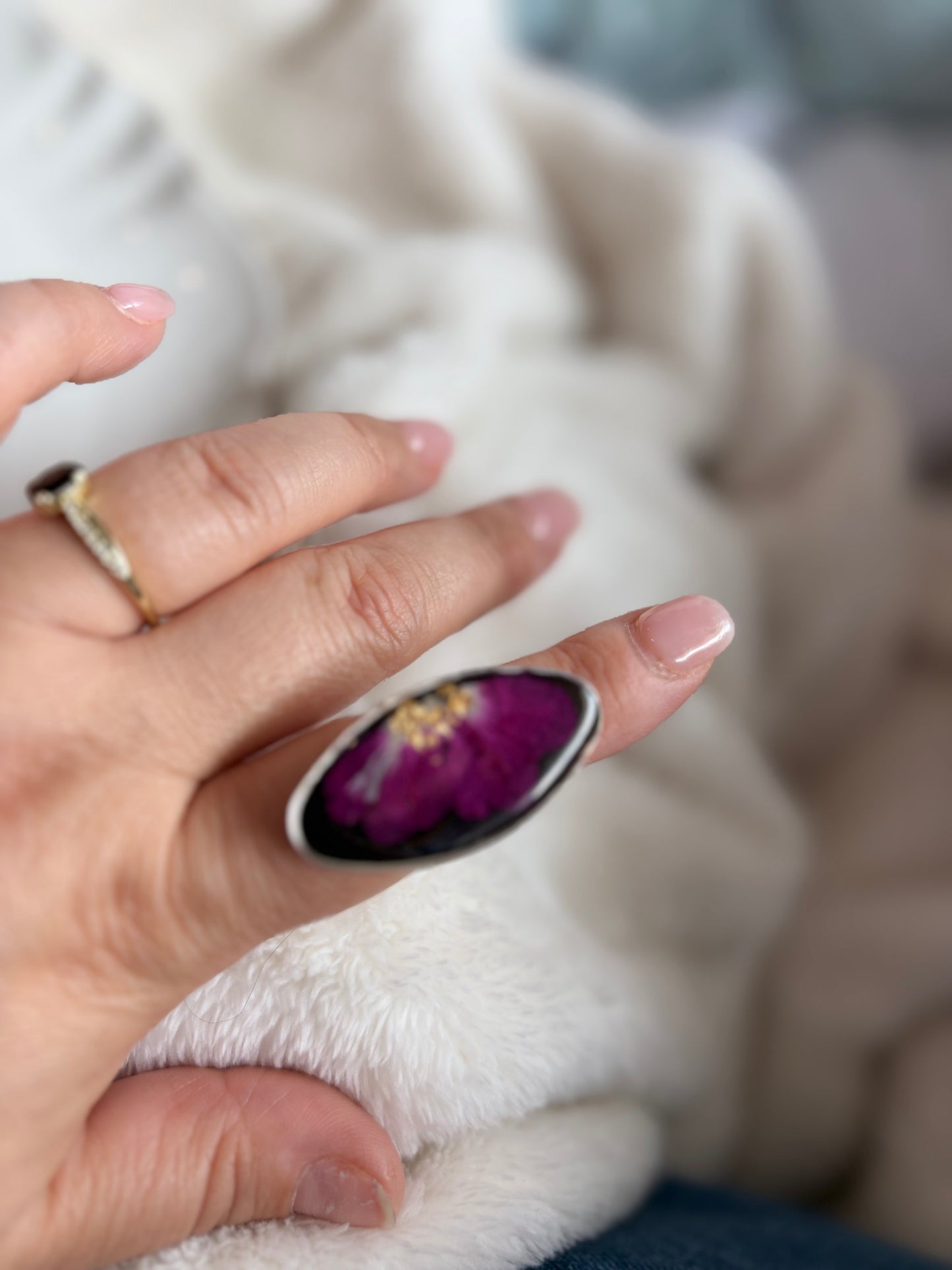 Purple Ovalina Bloom Ring