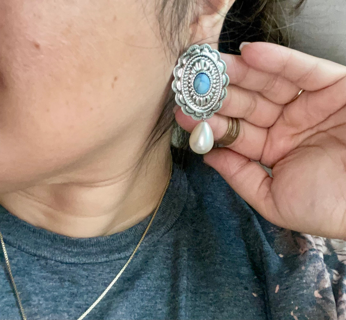 Silver & Turquoise Stud