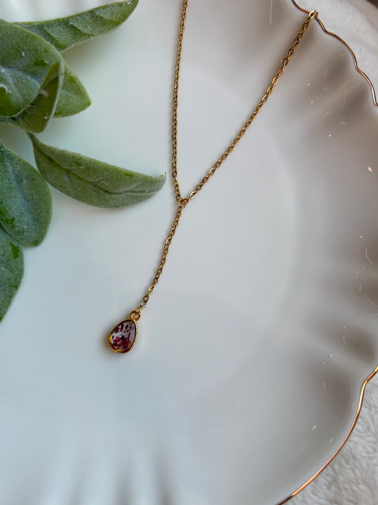 The Bougainvillea Drip Lariat
