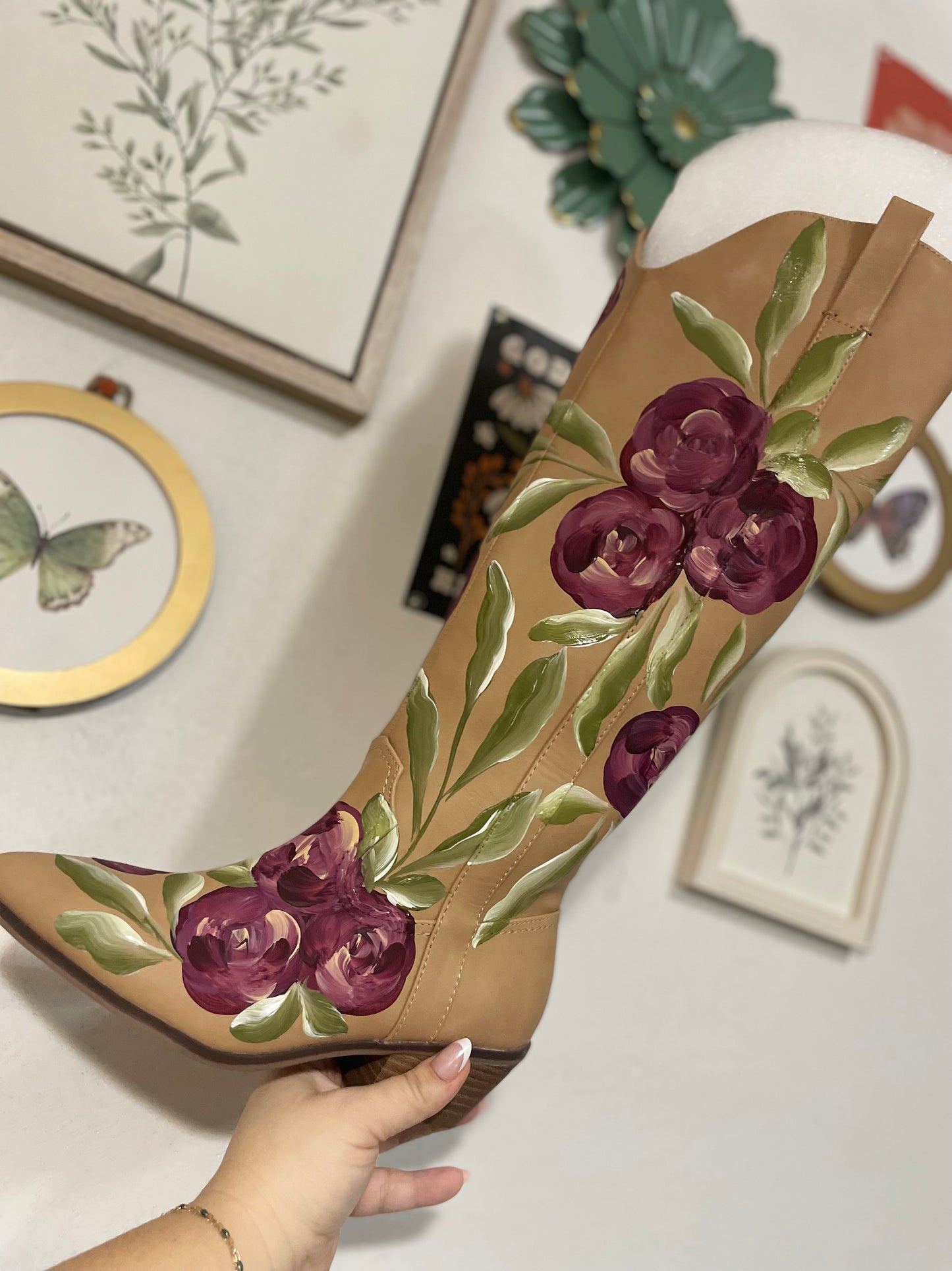 De La Rosa Hand Painted Western Boot
