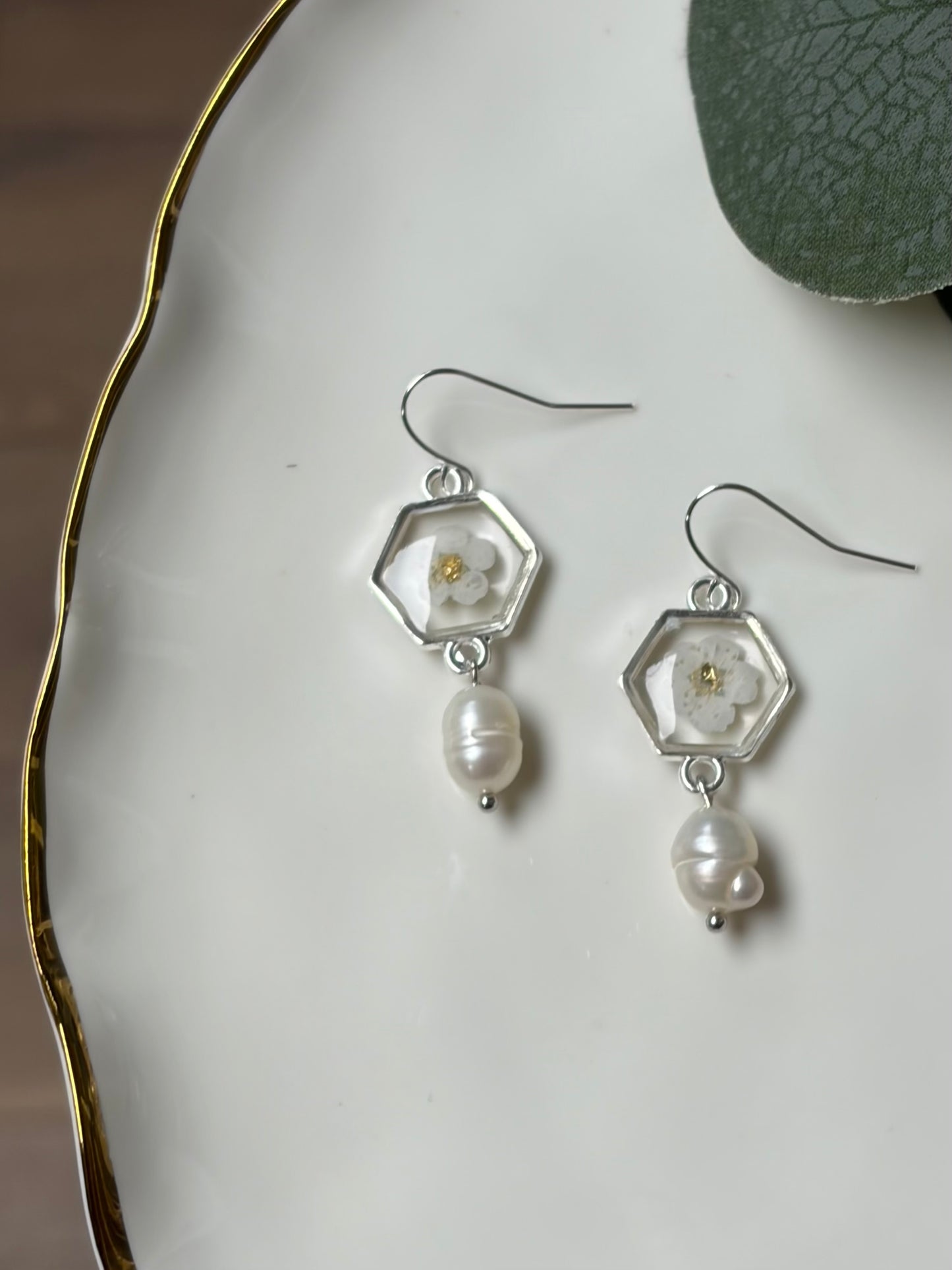Tiny Bloom & Pearl Dangle