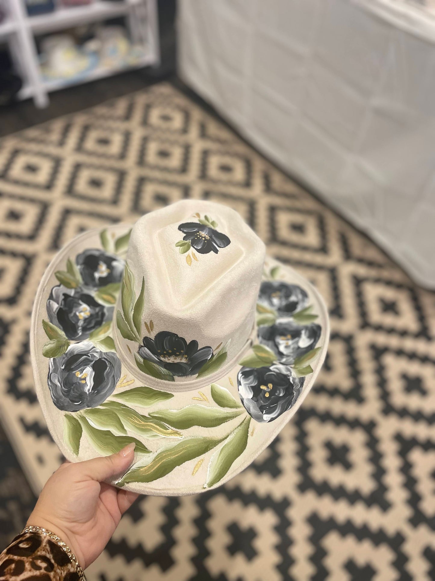 Black Rose Western Arrowhead Girl