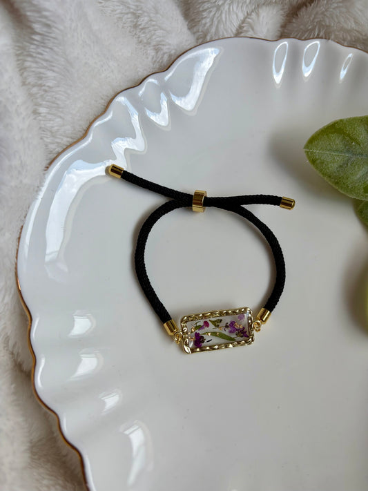 Narcissus Blooms Bracelet
