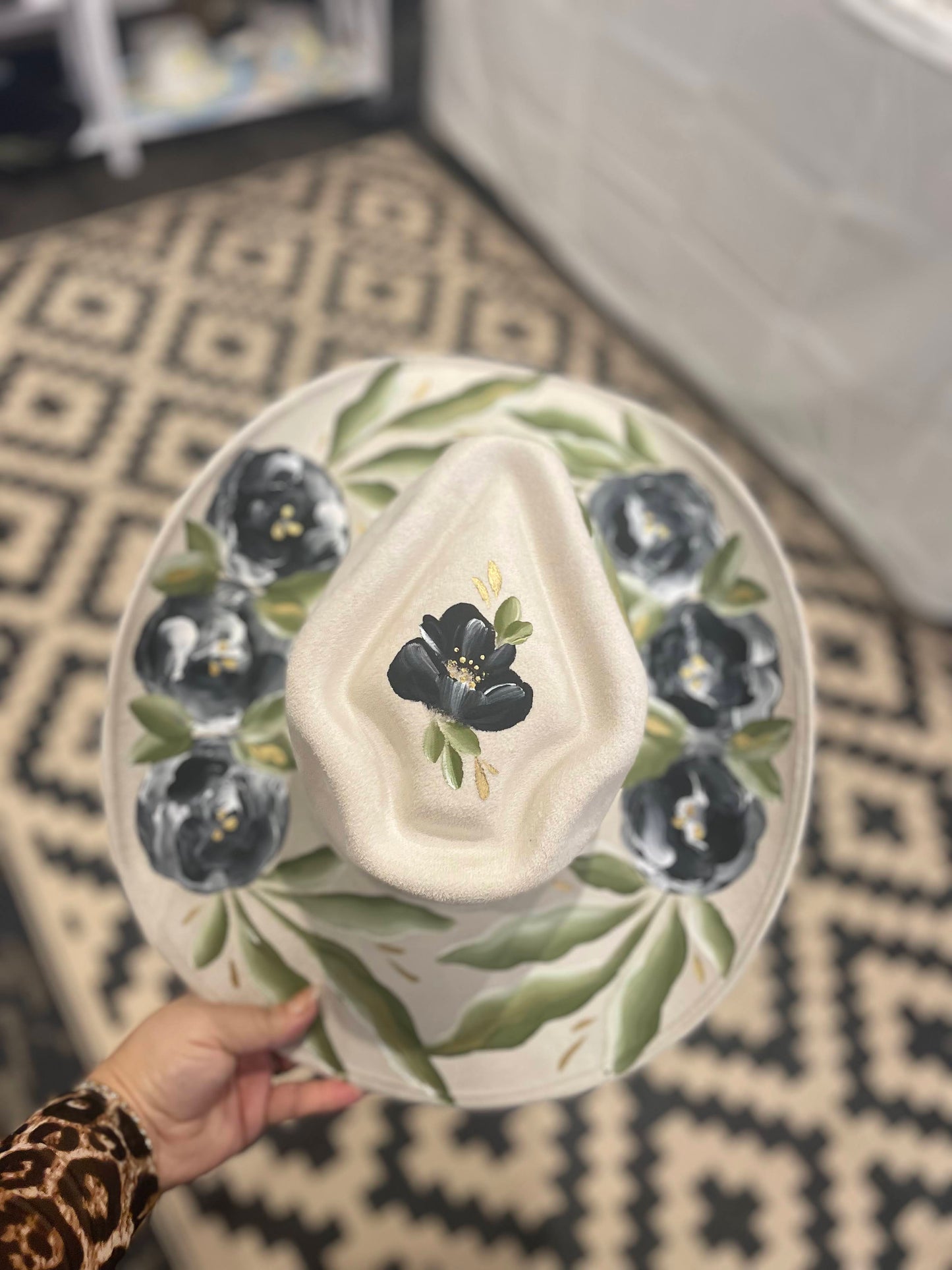 Black Rose Western Arrowhead Girl