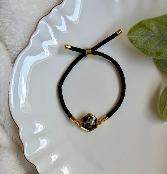 Black & Narcissus Bracelet