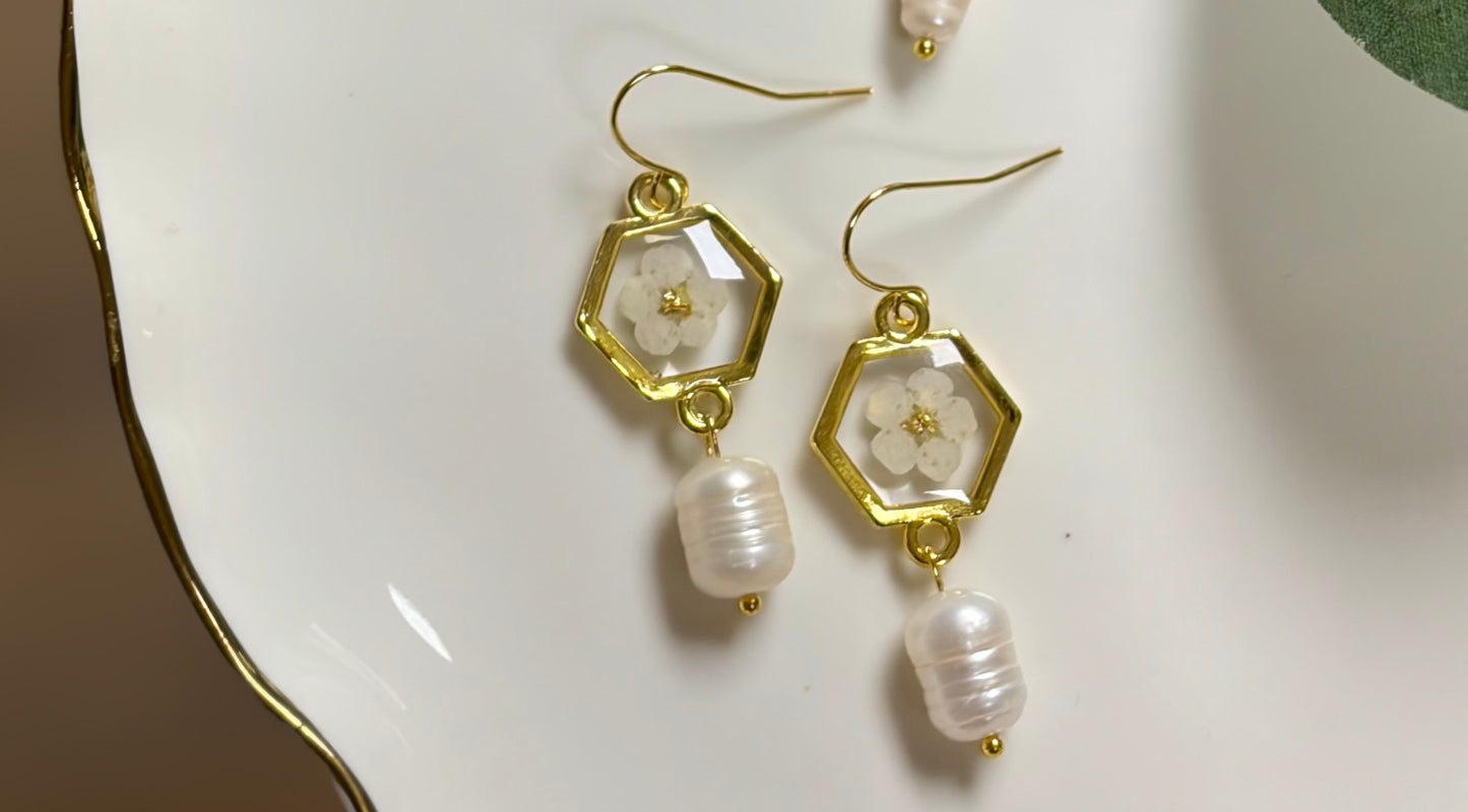 Tiny Bloom & Pearl Dangle