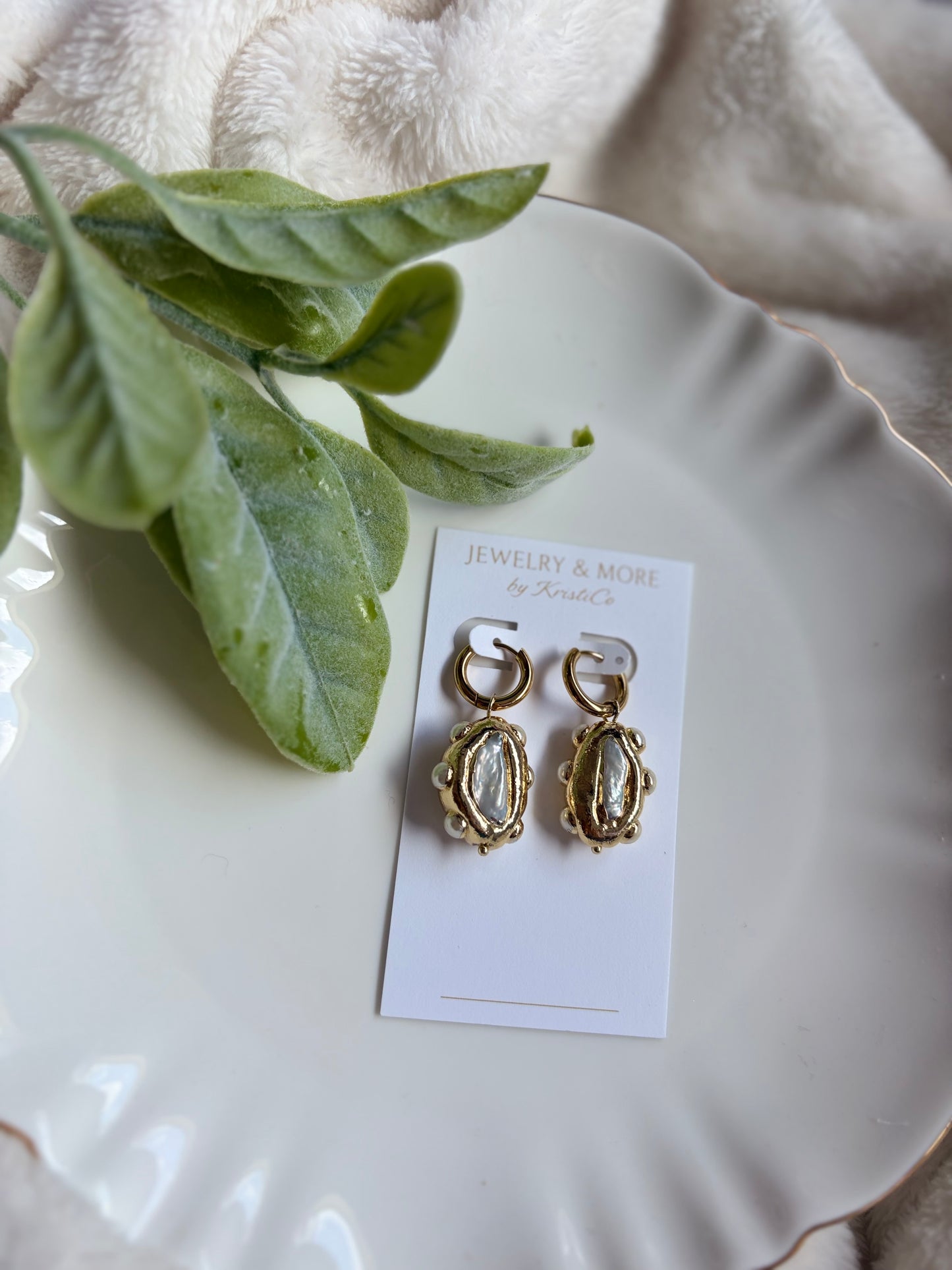 Golden Nugget Pearl Drops