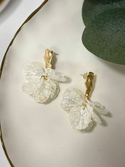 Shelly girl Stud Dangle