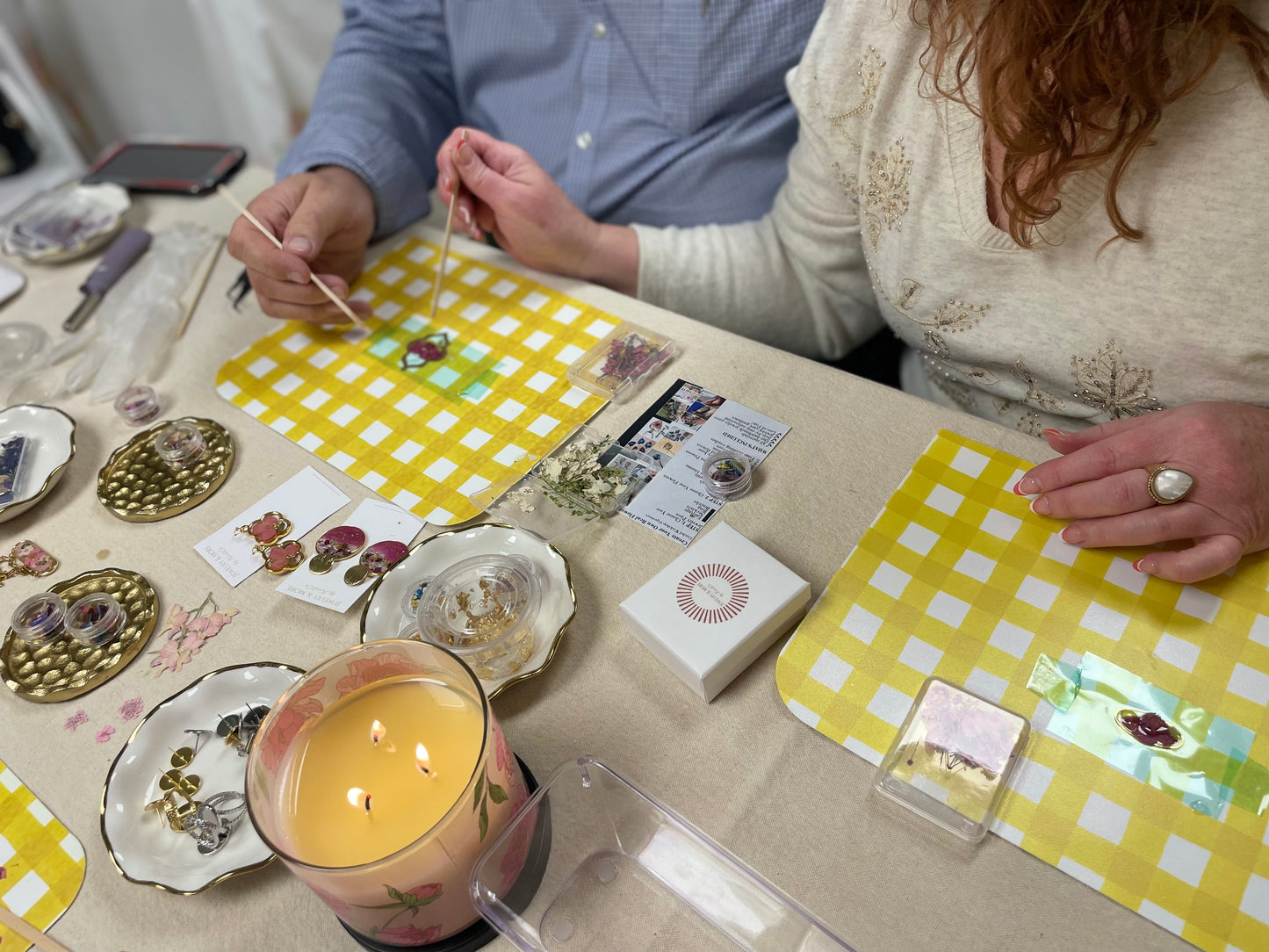 Tuesday Flower & Resin Workshop-6 Spots Weekly