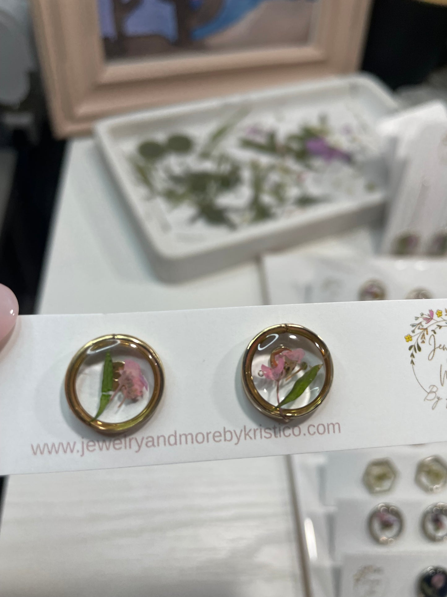 Resin & Flower Stud Earrings