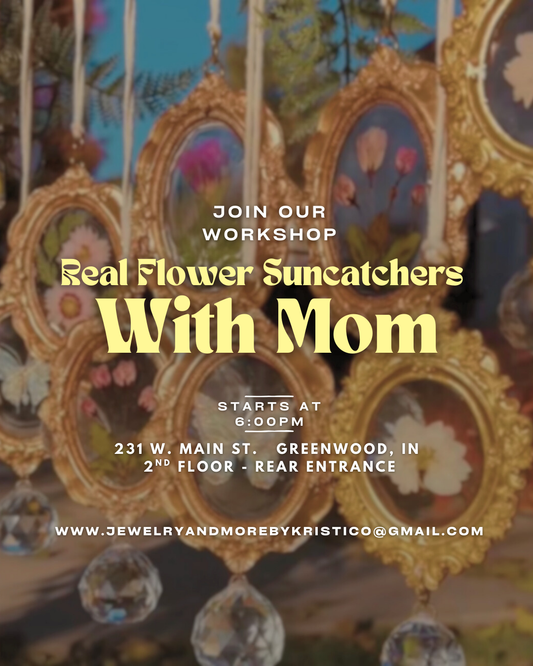 Real Flower & Resin Suncatcher w/ Mom